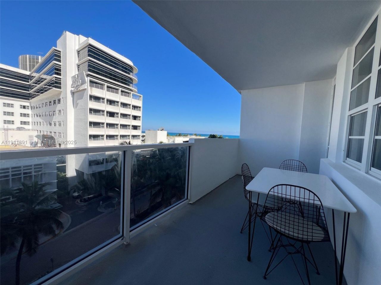 100 Lincoln Rd, Unit 604, Miami Beach, FL 33139 Photo