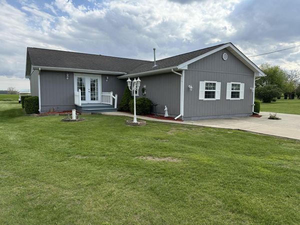 14581 Glenbeigh Lane, Cement City, MI 49233