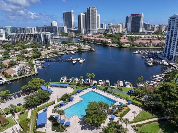 2500 Parkview Drive, Unit 403, Hallandale Beach, FL 33009