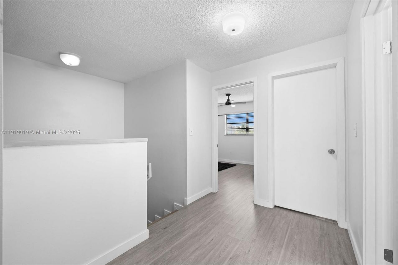 10936 NW 7th St, Unit 1003, Miami, FL 33172 Photo