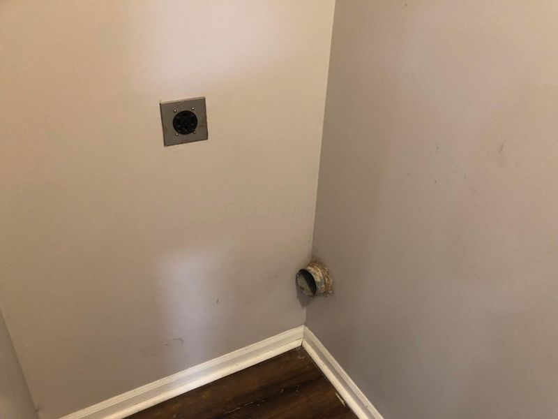 5536 Cedar, Unit 5536A, Columbus, OH 43228 Photo 10