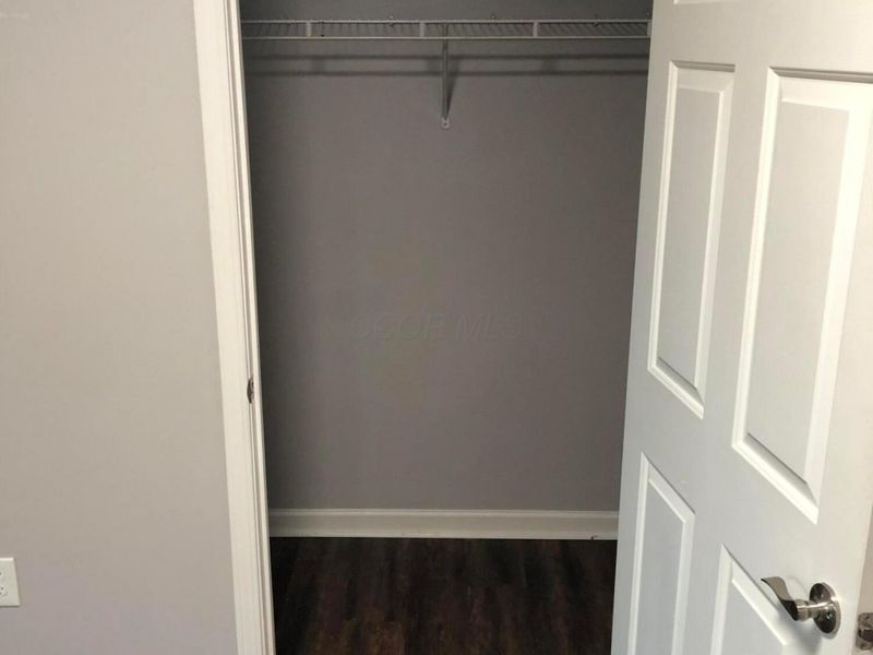 5536 Cedar, Unit 5536A, Columbus, OH 43228 Photo 12