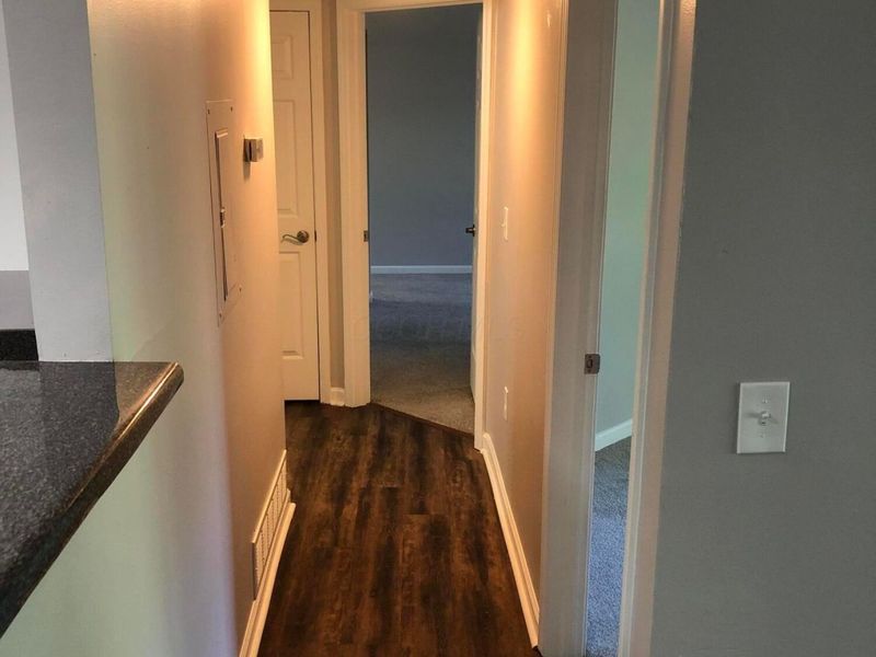 5536 Cedar, Unit 5536A, Columbus, OH 43228 Photo 13