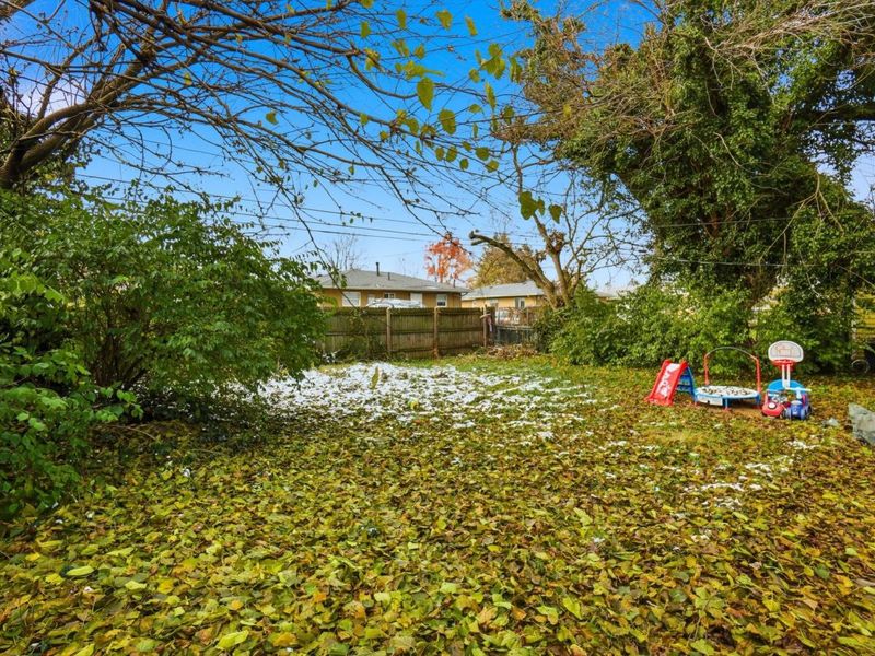 871 Ruby Avenue, Columbus, OH 43227 Photo 11