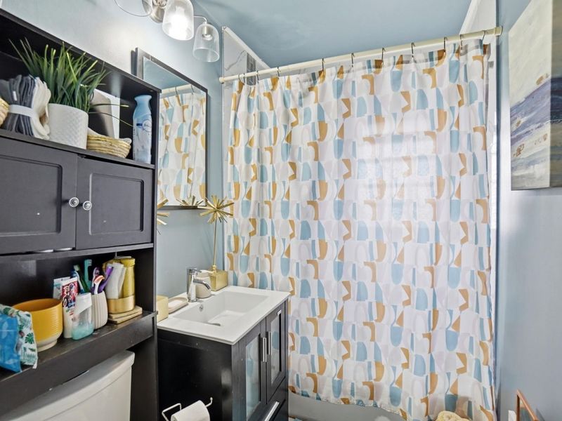 871 Ruby Avenue, Columbus, OH 43227 Photo 7