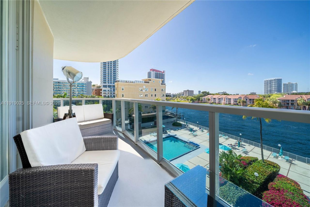 3800 S Ocean Dr, Unit 306, Hollywood, FL 33019 Photo