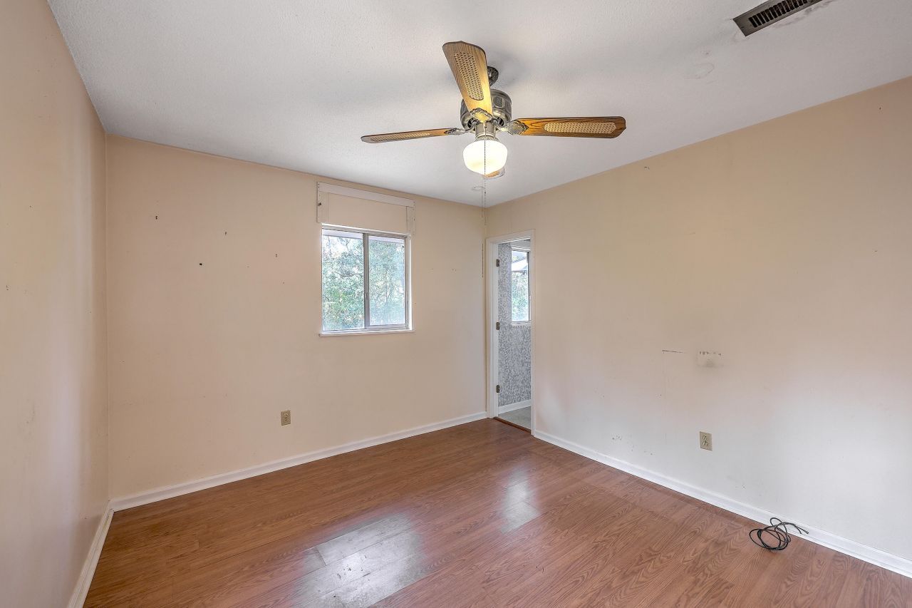 1218 Dennis Boulevard Photo 23