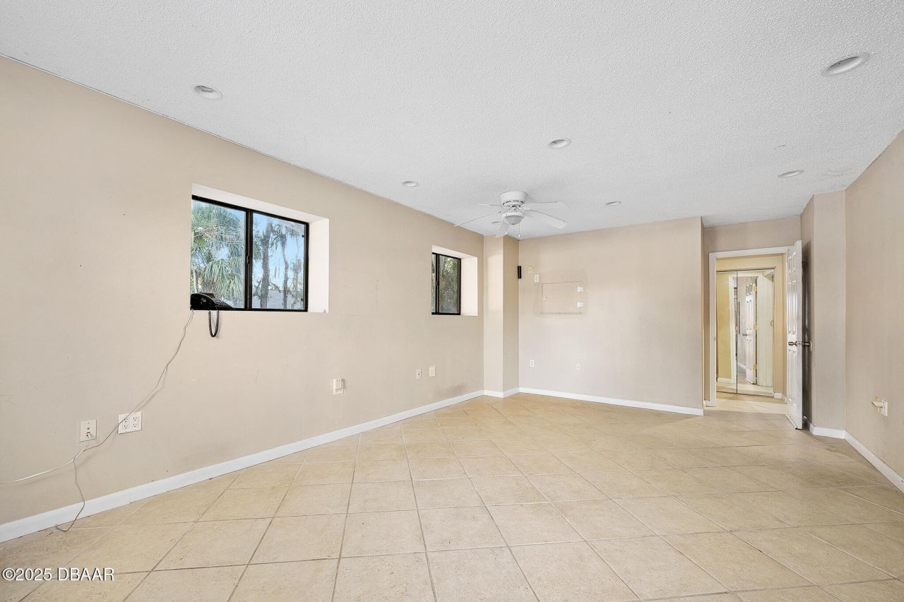 602 Tomoka Avenue, Ormond Beach, FL 32174 Photo