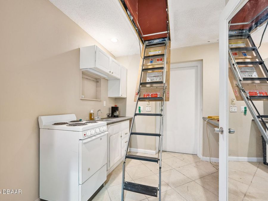 Property Image 140