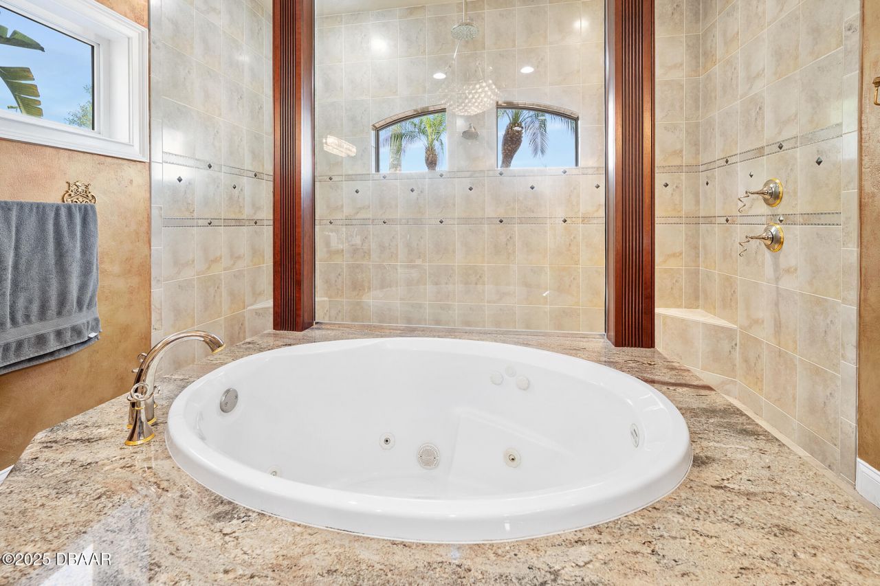 602 Tomoka Avenue, Ormond Beach, FL 32174 Photo