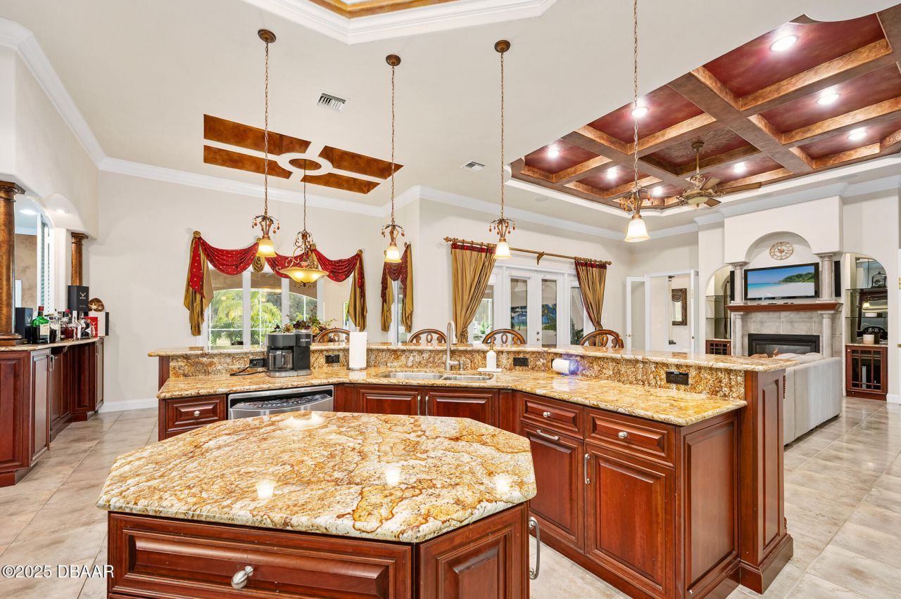 602 Tomoka Avenue, Ormond Beach, FL 32174 Photo