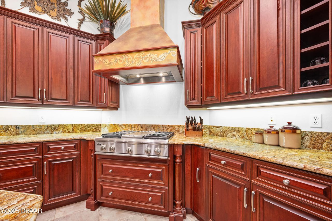 602 Tomoka Avenue, Ormond Beach, FL 32174 Photo