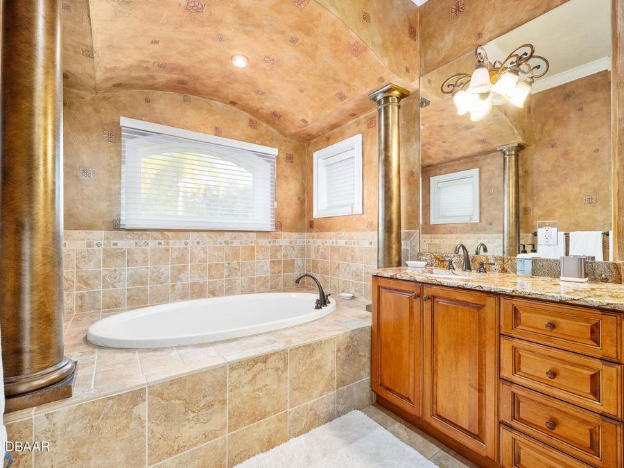 Property Image 91