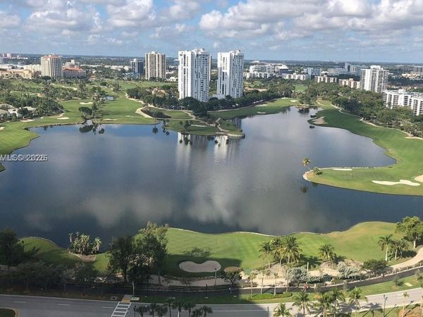 20200 W Country Club Dr, Unit 112, Aventura, FL 33180