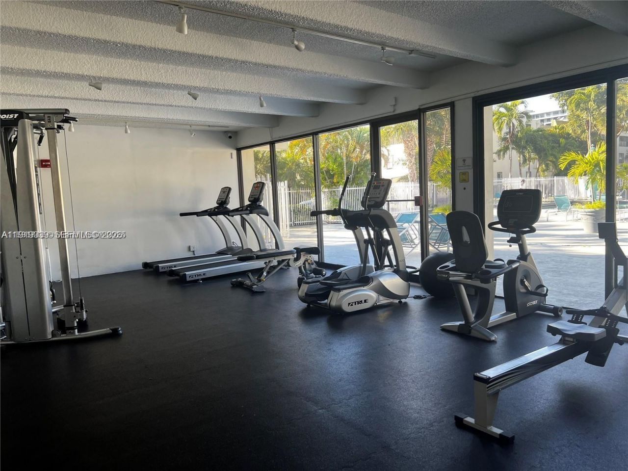20200 W Country Club Dr, Unit 112, Aventura, FL 33180 Photo