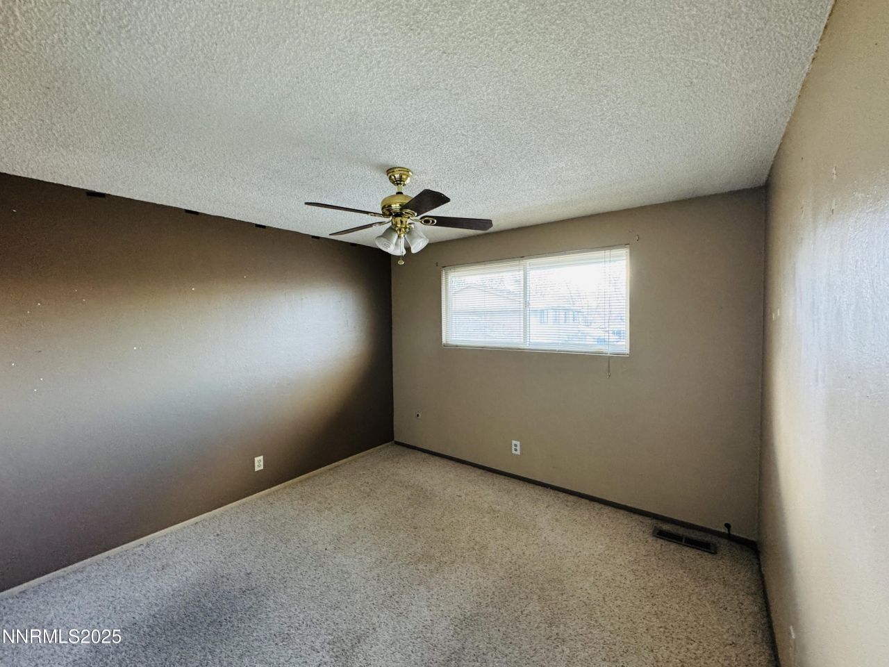 801 Woodglen Drive, Unit APT 2, Sparks, NV 89434 Photo