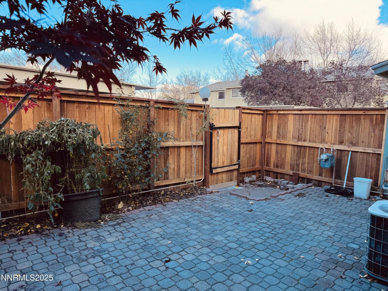 801 Woodglen Drive, Unit APT 2, Sparks, NV 89434 Photo