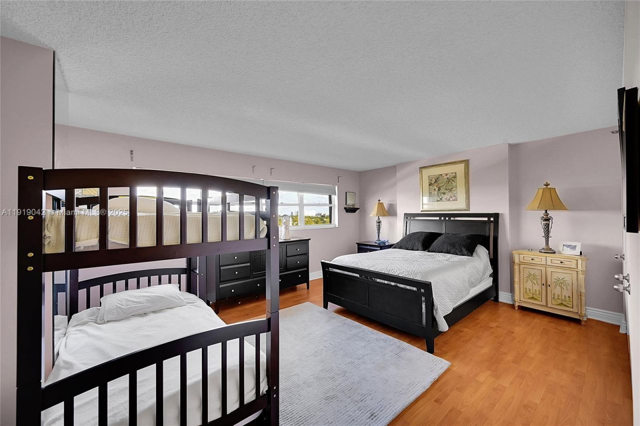 3200 N Port Royale Dr N, Unit 1009, Fort Lauderdale, FL 33308 Photo