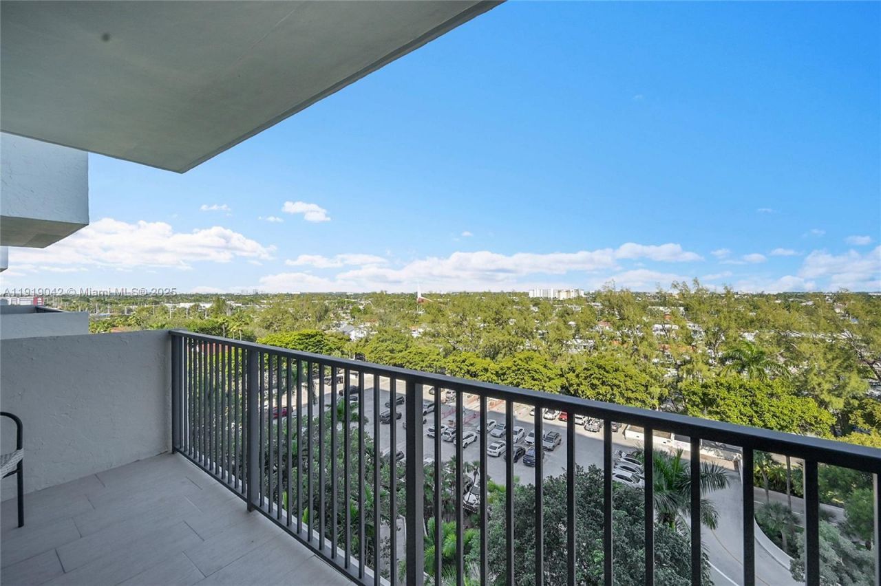 3200 N Port Royale Dr N, Unit 1009, Fort Lauderdale, FL 33308 Photo