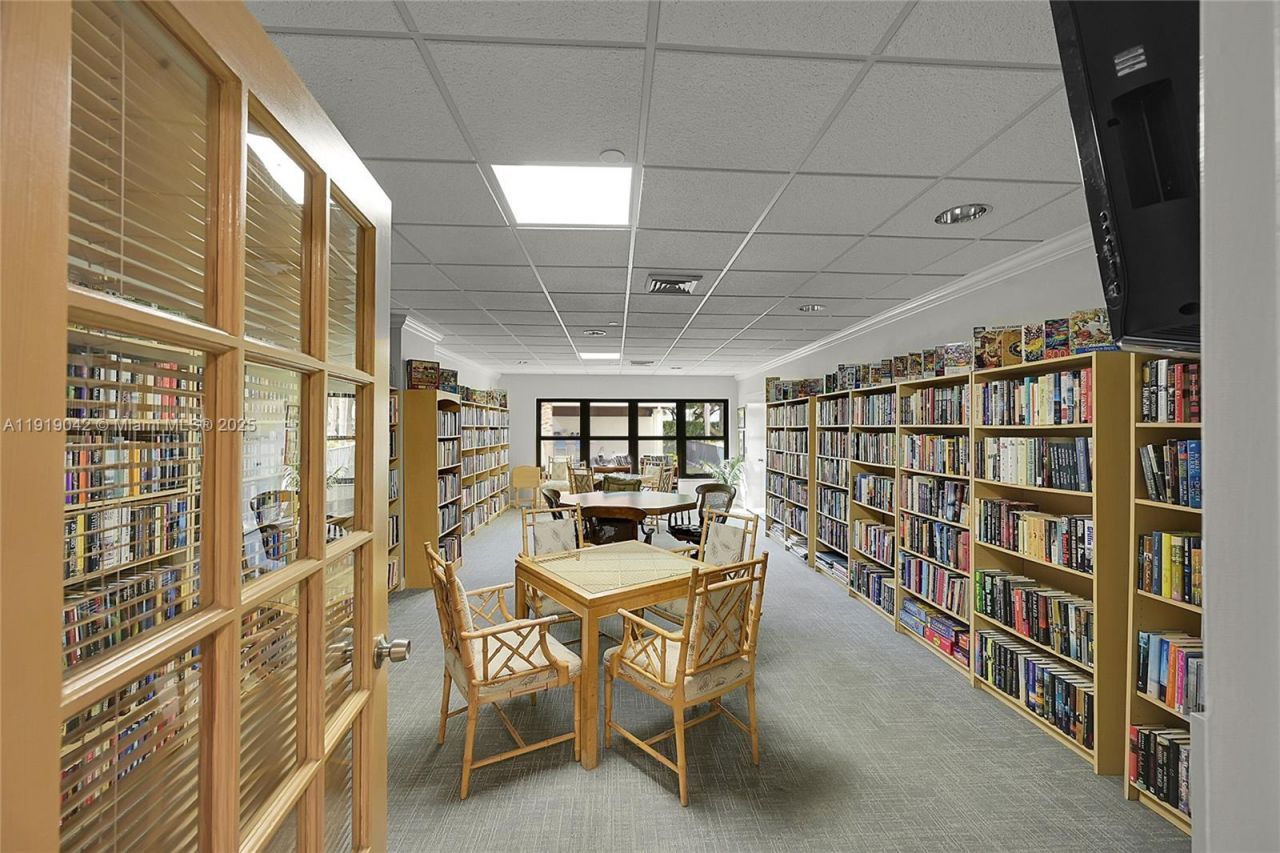 3200 N Port Royale Dr N, Unit 1009, Fort Lauderdale, FL 33308 Photo