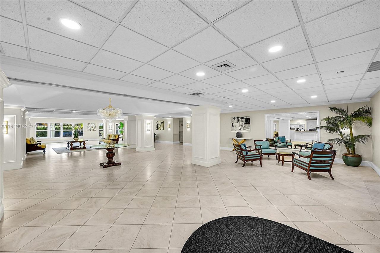 3200 N Port Royale Dr N, Unit 1009, Fort Lauderdale, FL 33308 Photo