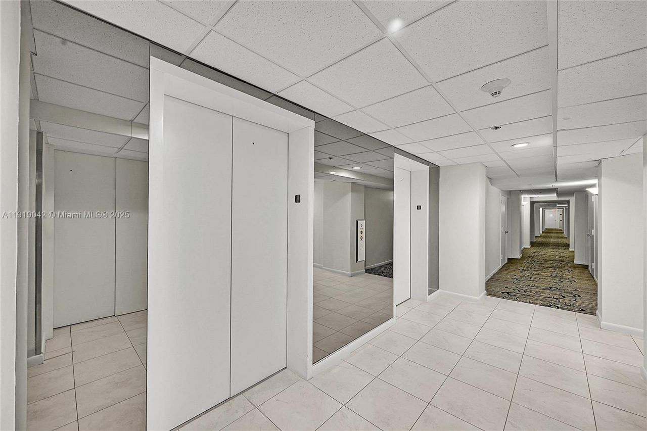 3200 N Port Royale Dr N, Unit 1009, Fort Lauderdale, FL 33308 Photo