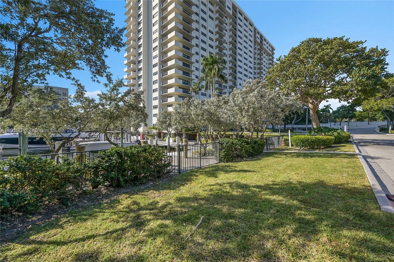 3200 N Port Royale Dr N, Unit 1009, Fort Lauderdale, FL 33308 Photo