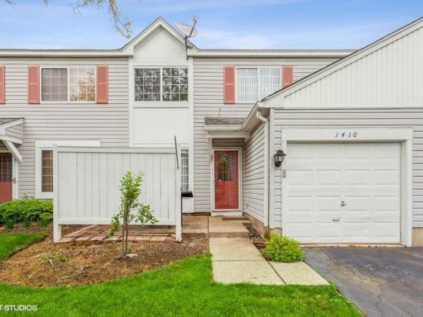 1410 Normantown Road, Unit 1410, Naperville, IL 60564