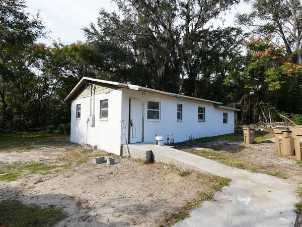 3845 N QUARTERS ROAD, OKAHUMPKA, FL 34762