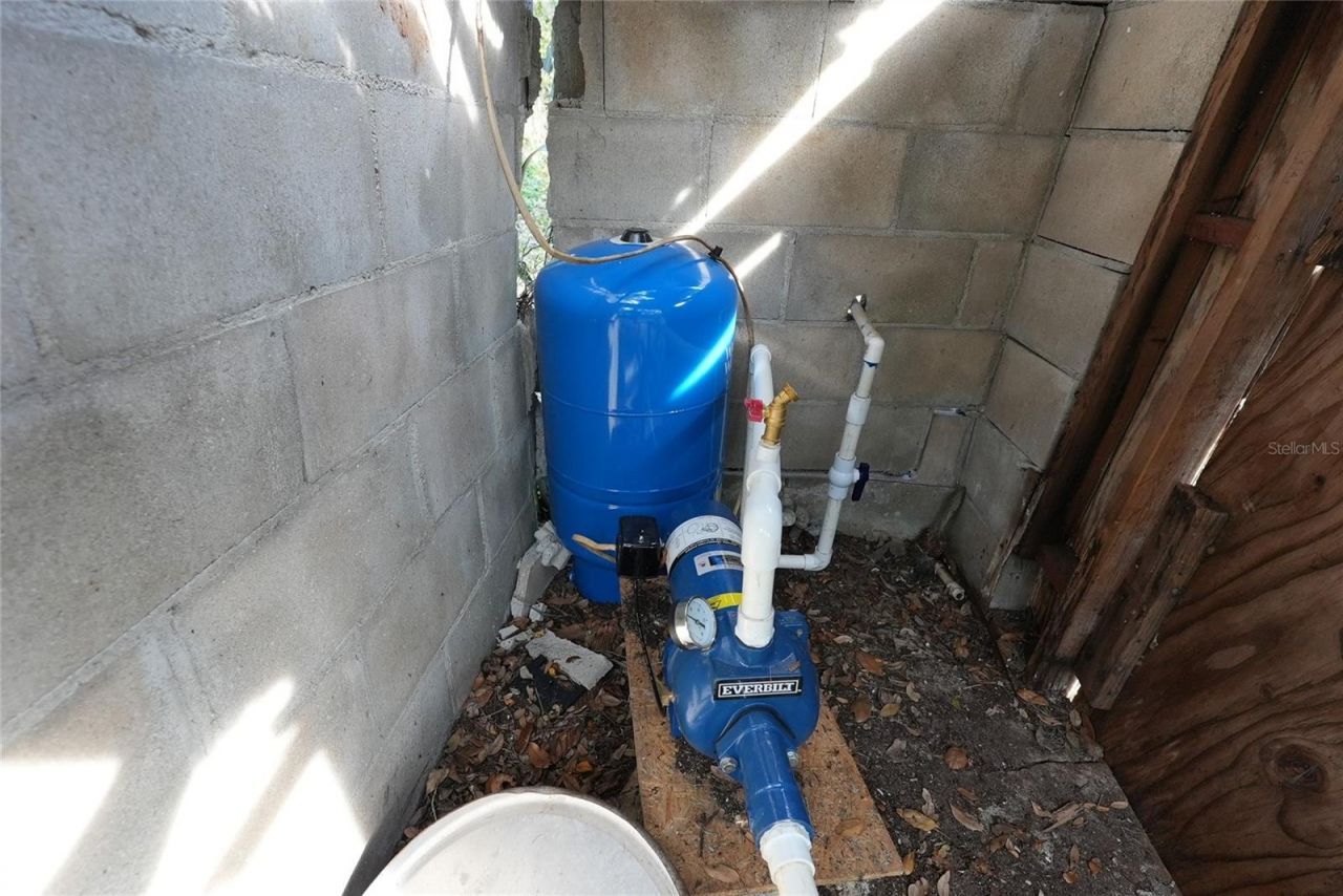 3845 N Quarters Road, Okahumpka, FL 34762 Photo