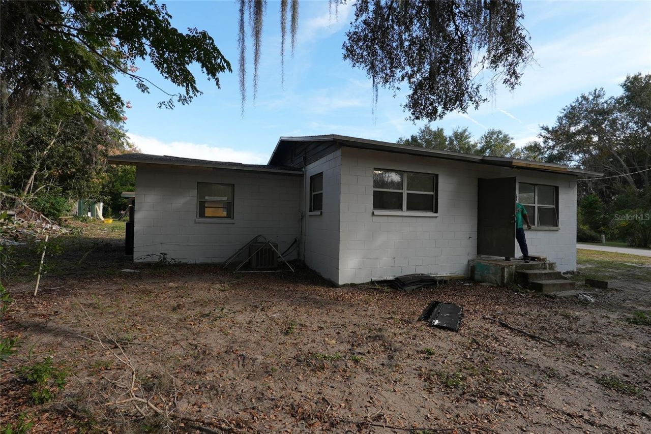 3845 N Quarters Road, Okahumpka, FL 34762 Photo