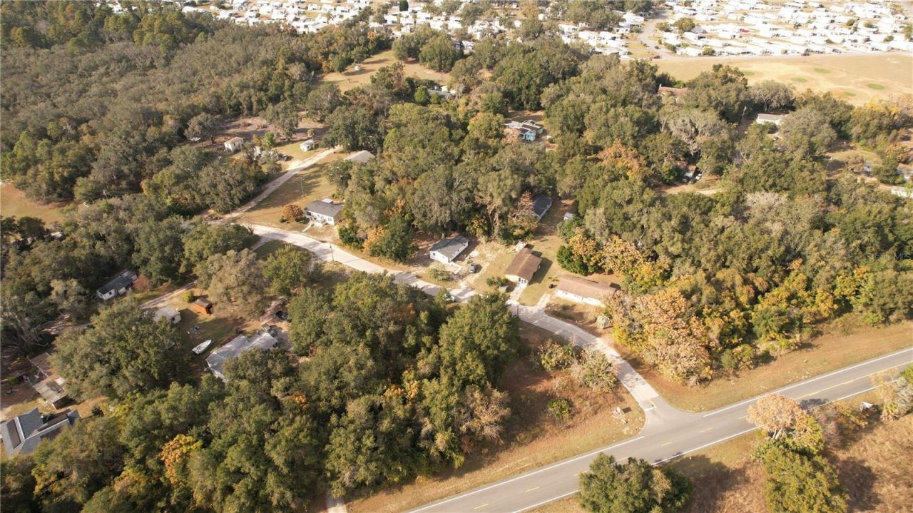 3845 N Quarters Road, Okahumpka, FL 34762 Photo