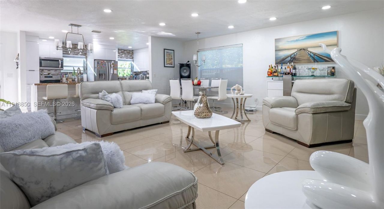 1531 NW 182nd St, Miami Gardens, FL 33169 Photo