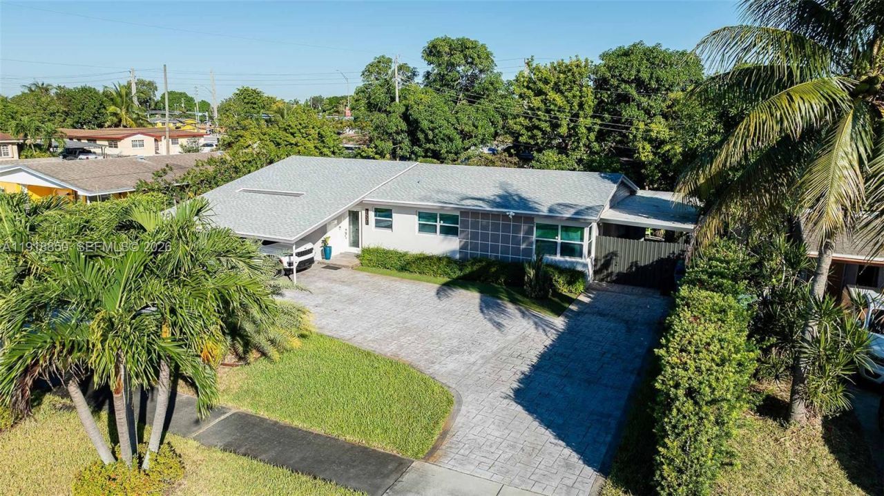 1531 NW 182nd St, Miami Gardens, FL 33169 Photo