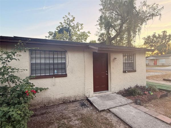 3811 N 54TH STREET, TAMPA, FL 33619