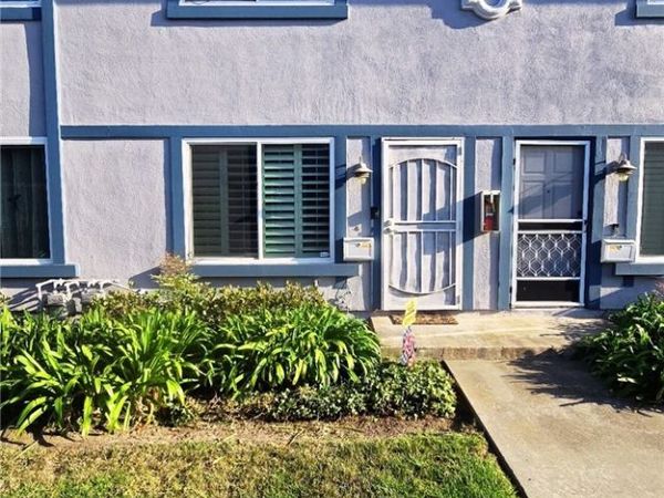 4731 Rey Drive, Unit 133, Huntington Beach, CA 92649