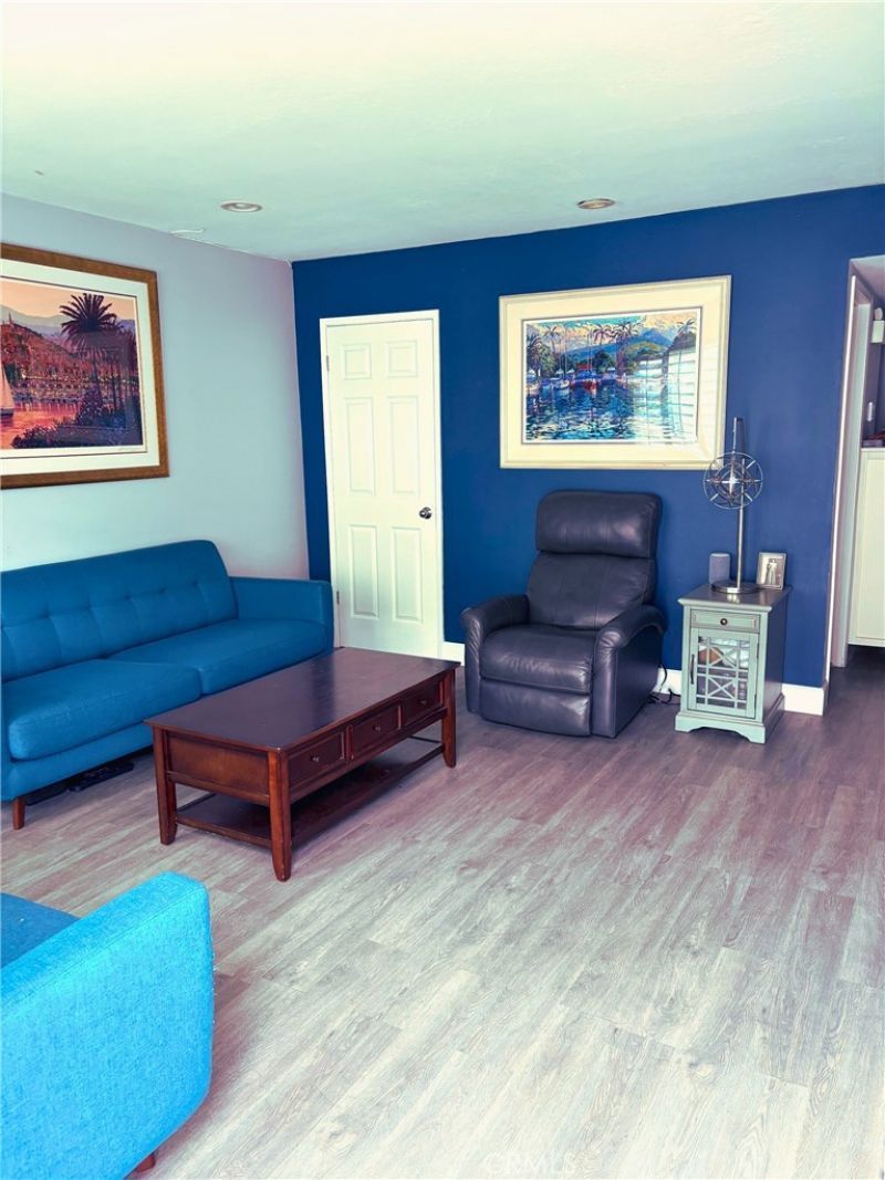 4731 Rey Drive, Unit 133, Huntington Beach, CA 92649 Main Photo