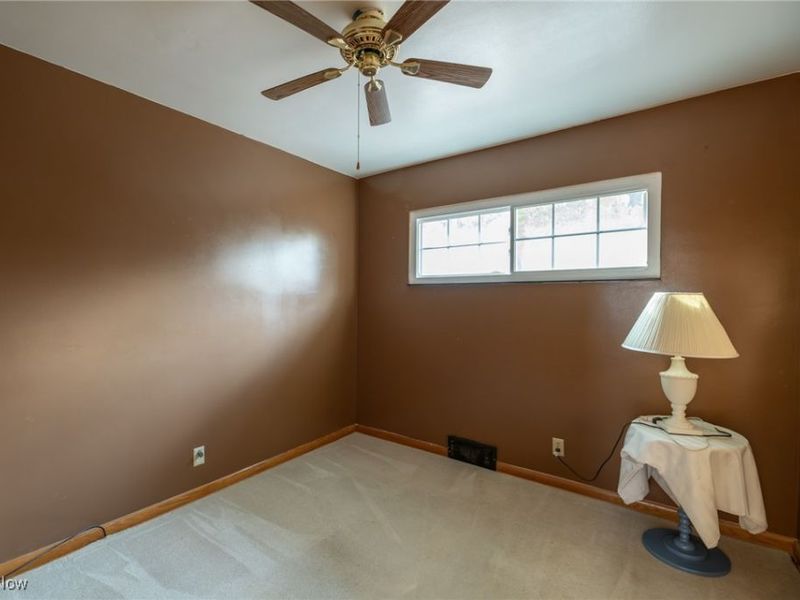 1074 N Main Street, Akron, OH 44310 Photo 7