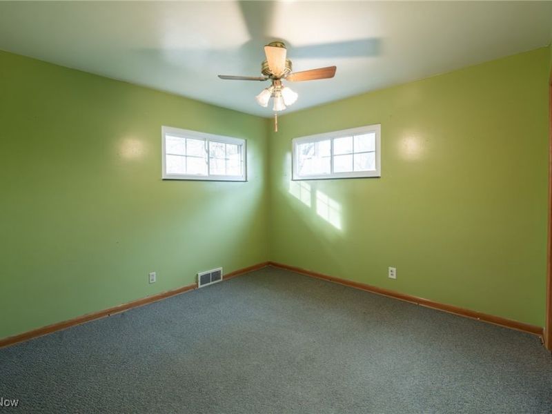 1074 N Main Street, Akron, OH 44310 Photo 8