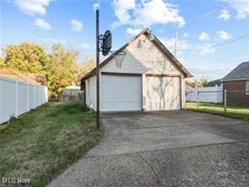 726 Ellwood Avenue SW, Canton, OH 44710 Photo 7