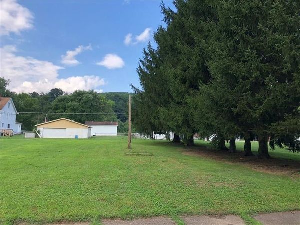 763 Maxwell Avenue , LaBelle, PA 15450