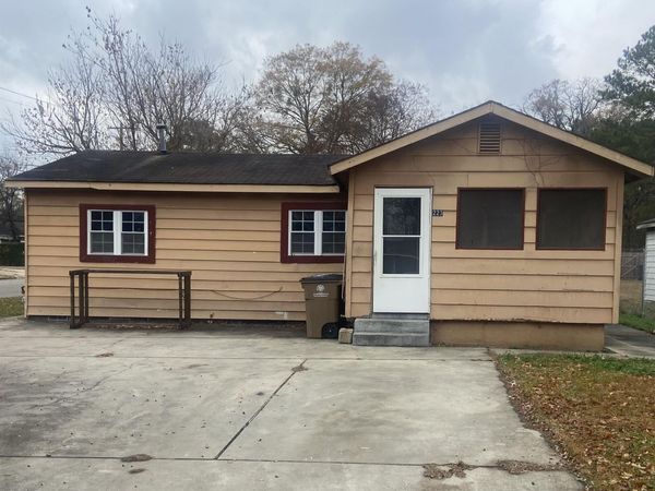 223 SW 11th Avenue, Decatur, AL 35601
