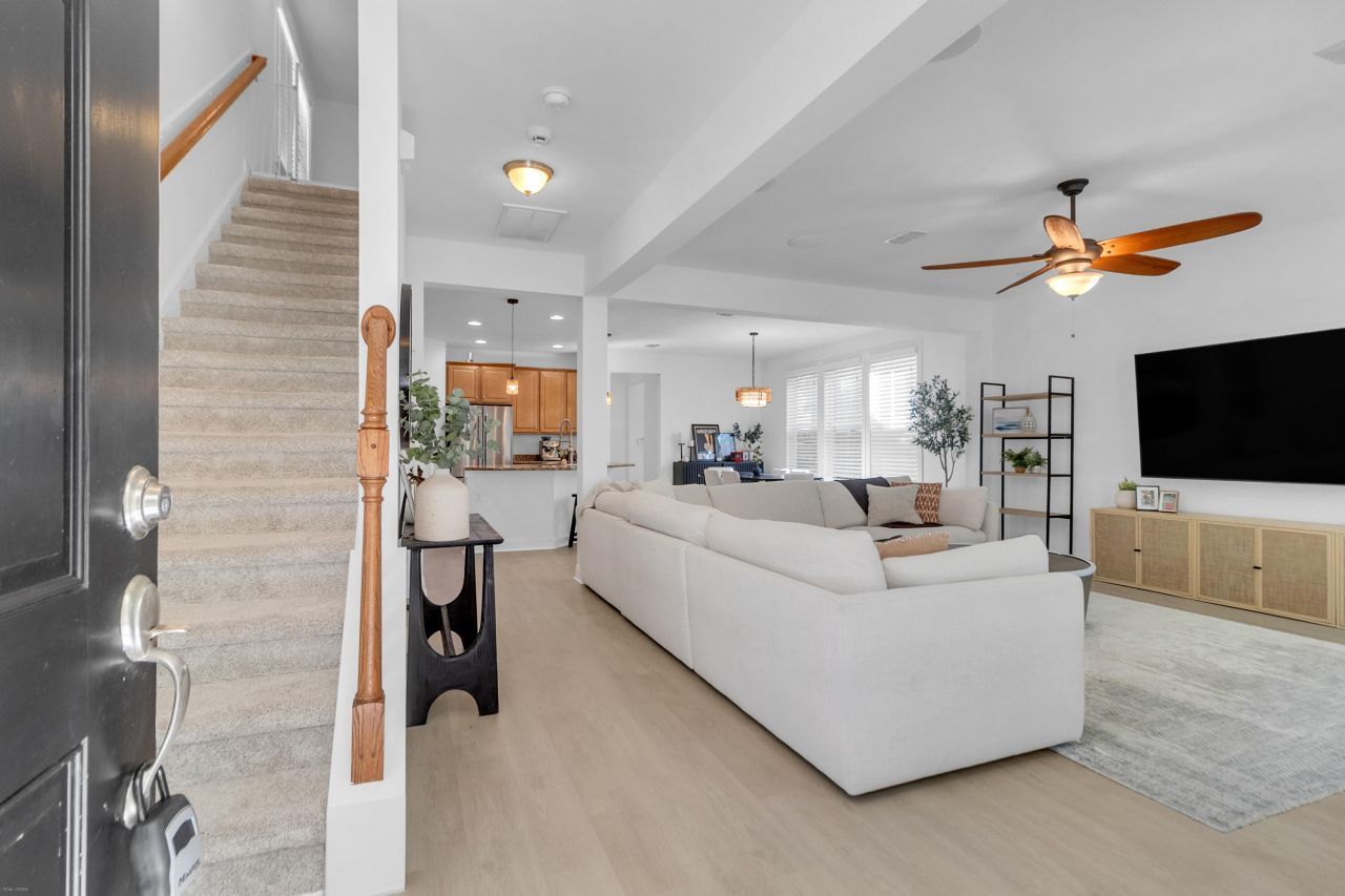 3126 Moonlight Drive Photo 3