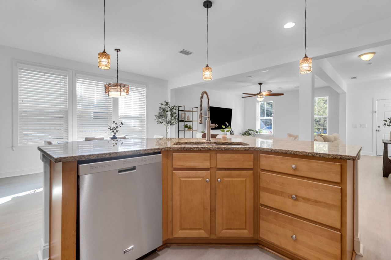 3126 Moonlight Drive Photo 8