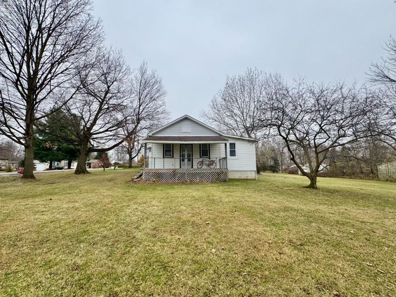 22 E Fir St, New London, OH 44851 Photo 5