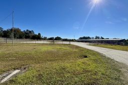 468 Nelson Ferry Road photo 4