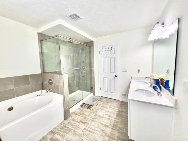 3048 Canvasback Court, Franklin Twp, OH 45005 Photo 23