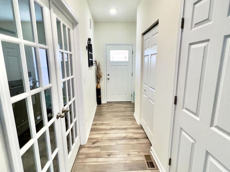 3048 Canvasback Court, Franklin Twp, OH 45005 Photo 7