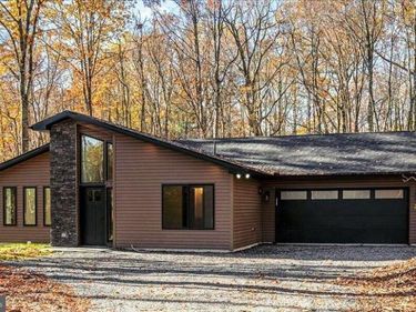 71 FOREST LAKE DRIVE, JIM THORPE, PA 18229