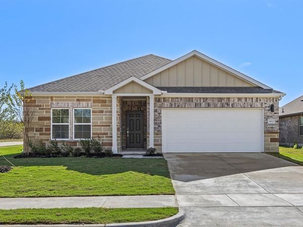 1012 Verde Valley Lane, Crowley, TX 76036